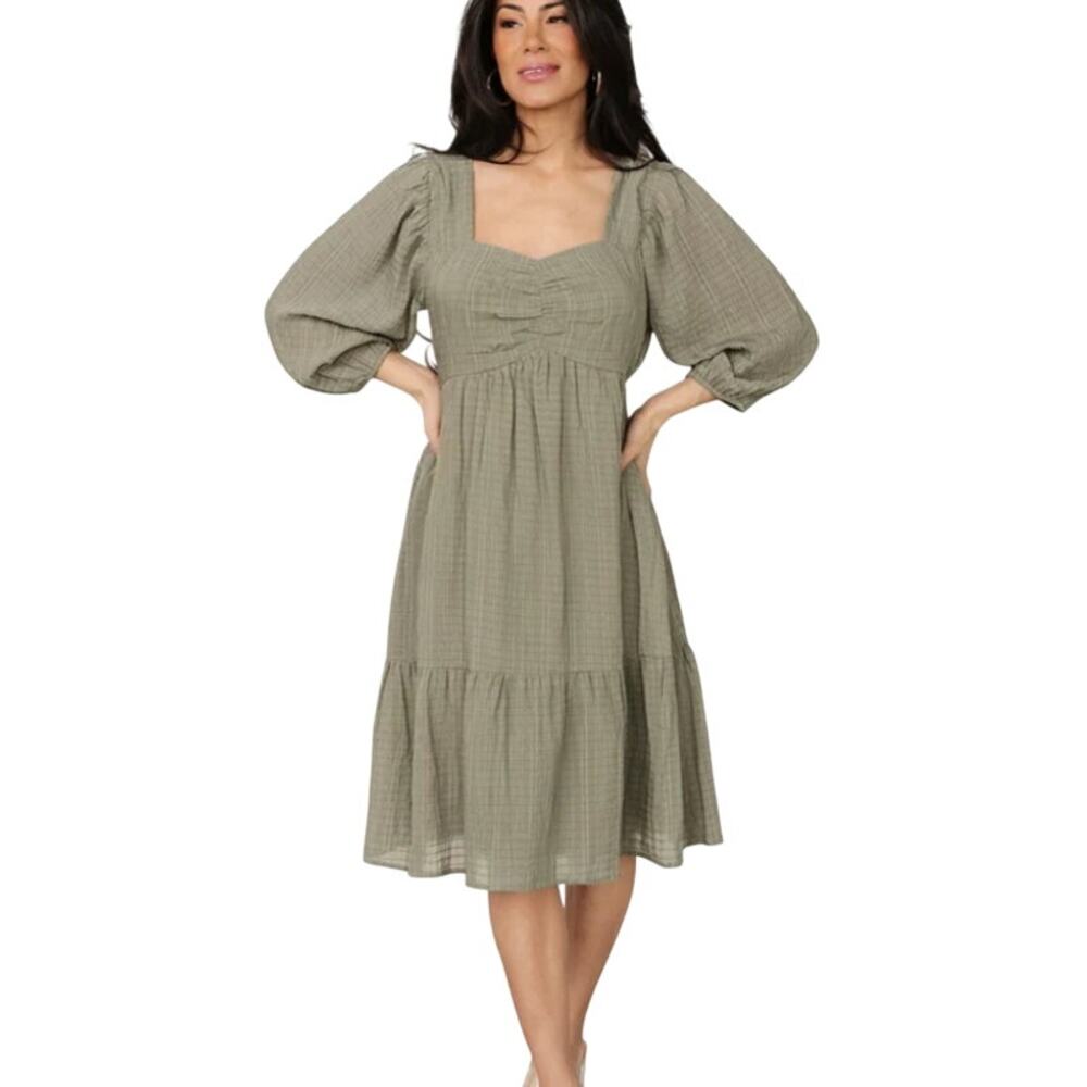 Baltic Born Vaeda Crepe Grid Fitted 3/4 Sleeve Sweetheart Neck Pocket Midi Dress